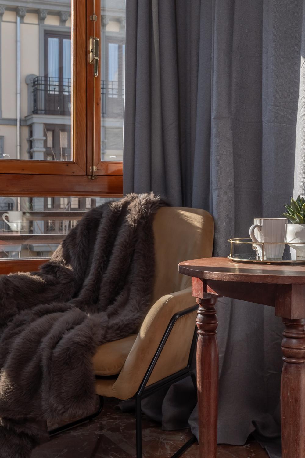 Apartment Tuguest Gran Via 42