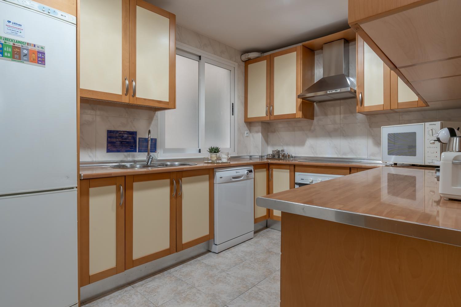 Tuguest Gran Via 42 Apartment *
