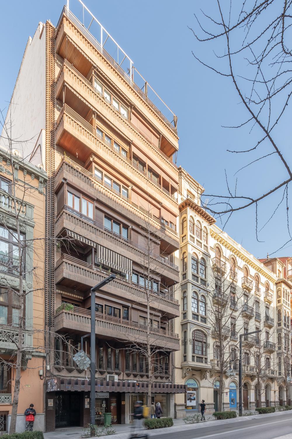Apartment Tuguest Gran Via 42 *